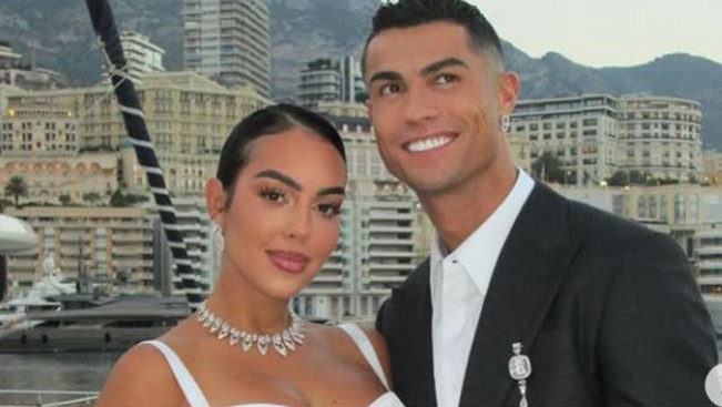 Cristiano Ronaldo dan Georgina Rodriguez.